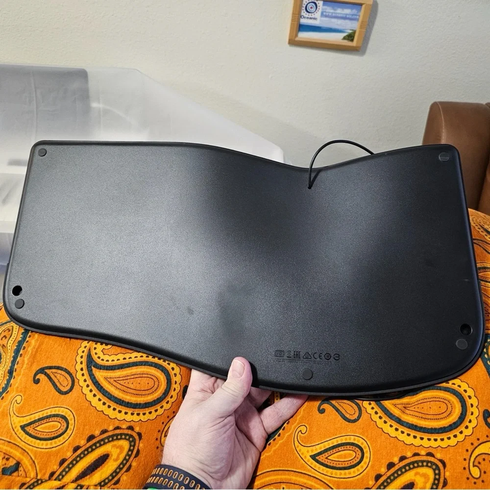 Microsoft Natural Ergonomic Palm Rest Comfort Keyboard, VGUC *$15 PRICE DROP*